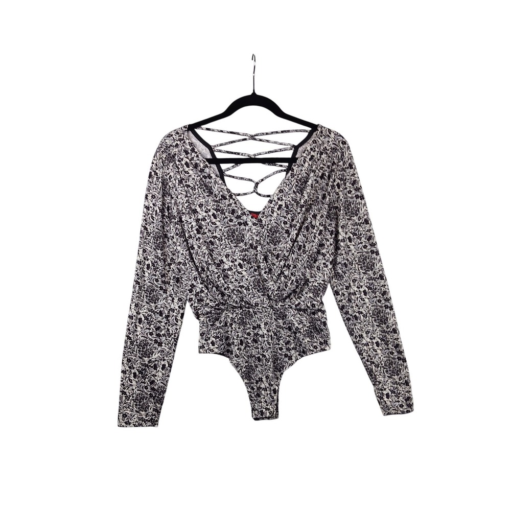 Red by BKE Women's Long Sleeve‎ Floral Print Lattice Back Bodysuit Size L